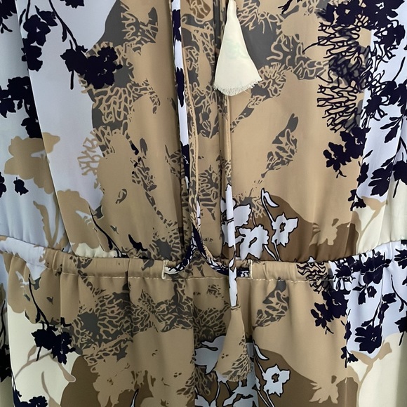 Aritzia Dress - Picture 3 of 4